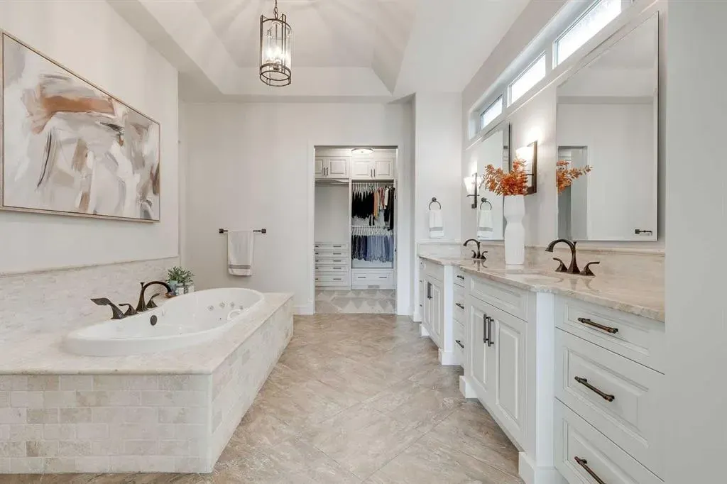 140 Cranbrook View SE