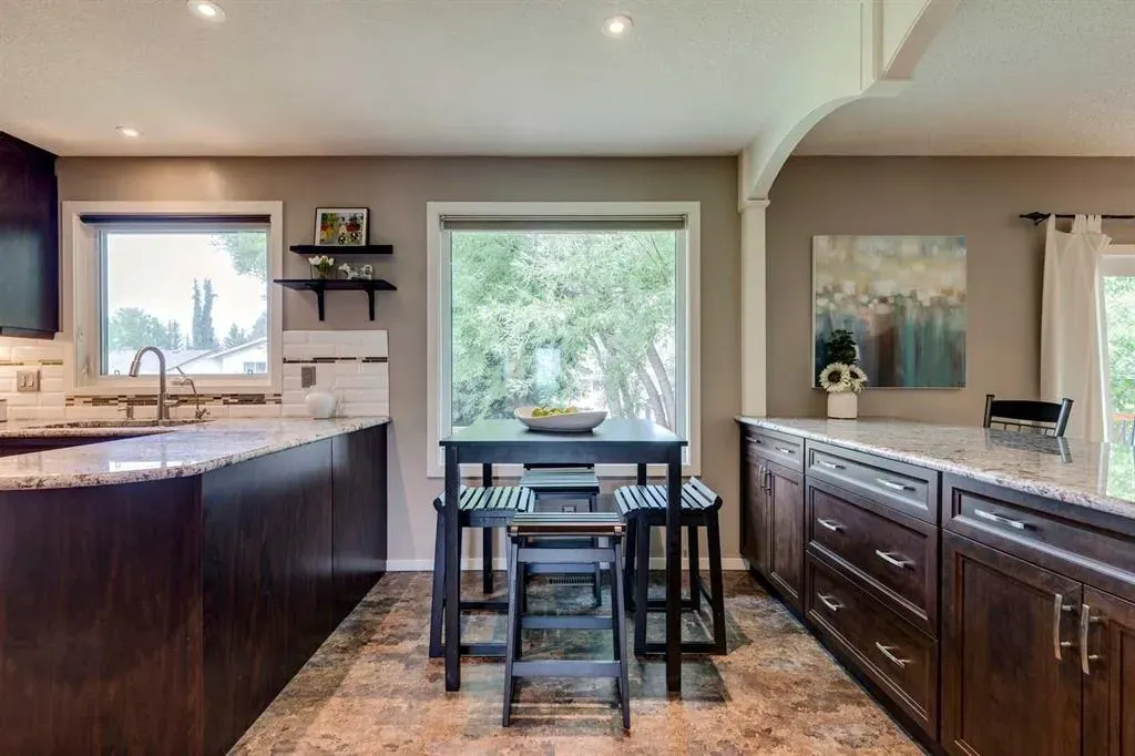 32 Brookpark Rise SW