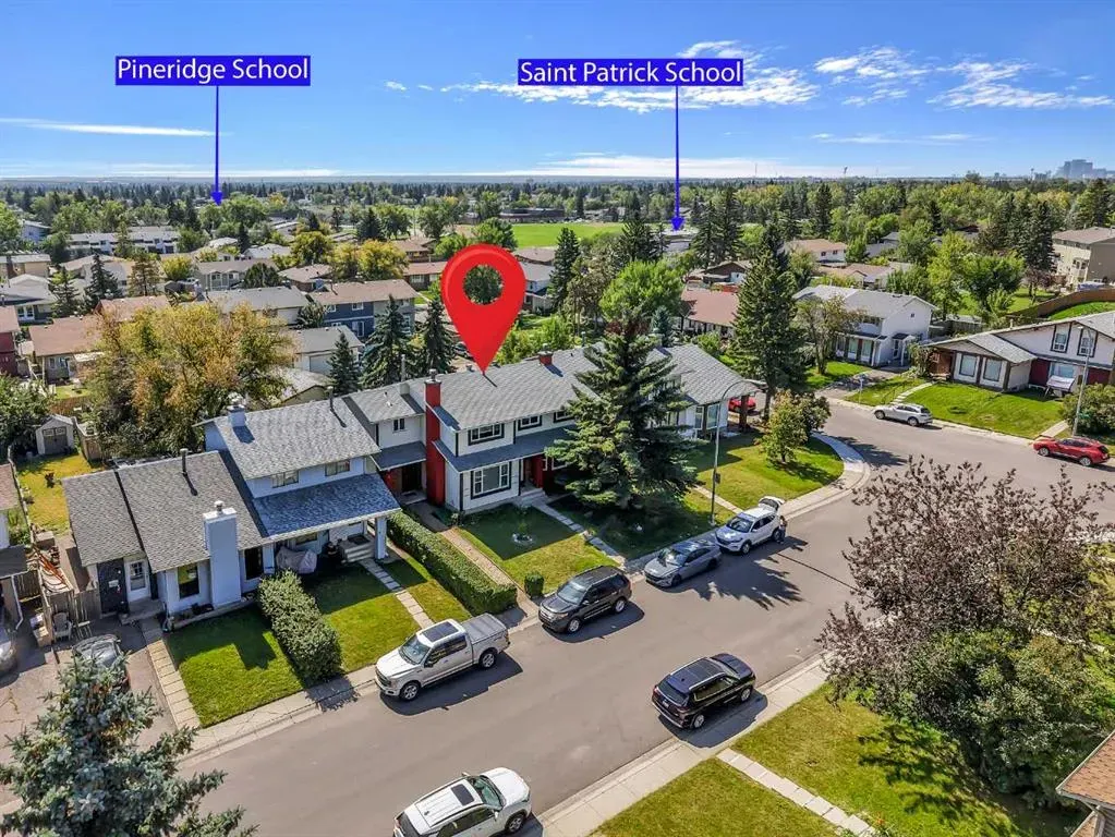 8 Pinelore Place NE