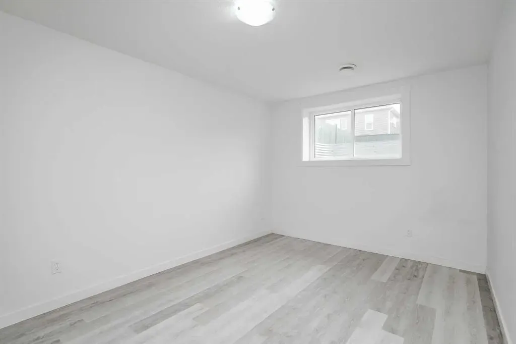 34 Belmont Crescent SW