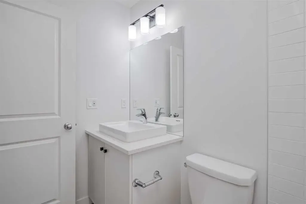 34 Belmont Crescent SW