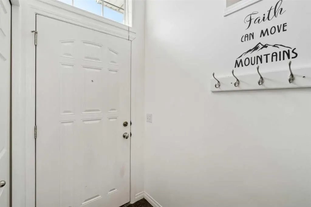 3198 New Brighton Gardens SE