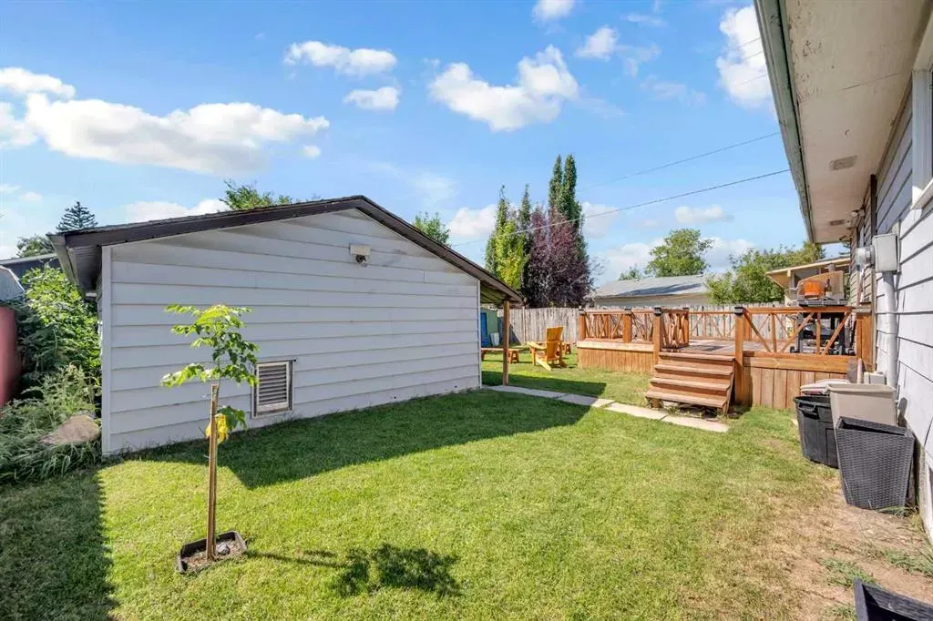 48 Street Street NE, #2207