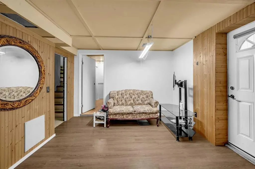 48 Street Street NE, #2207