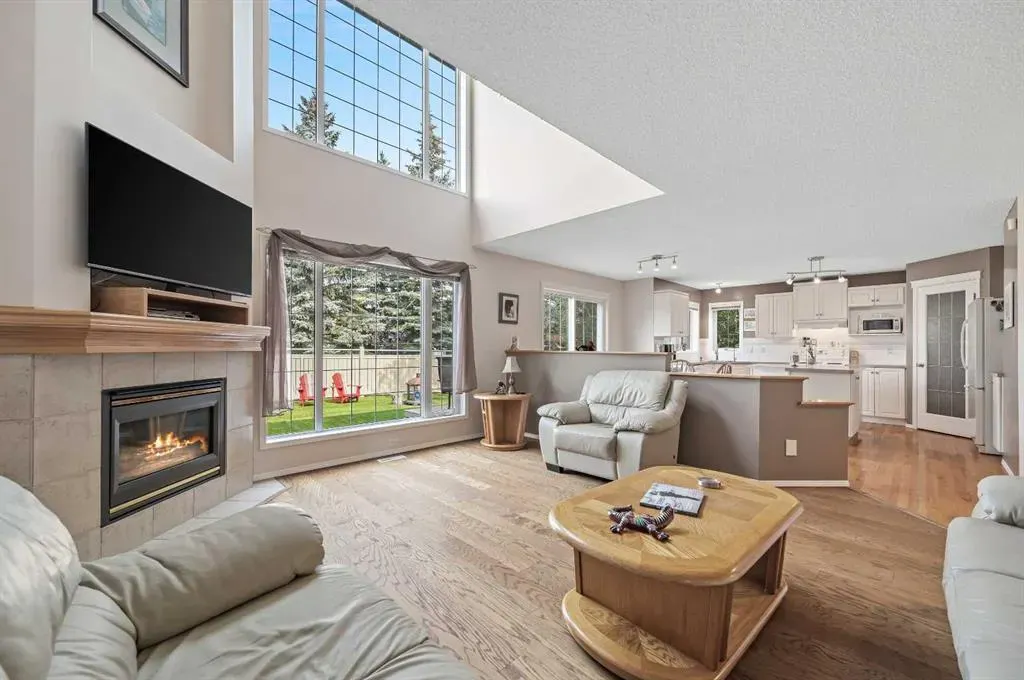6 Chapala Crescent SE