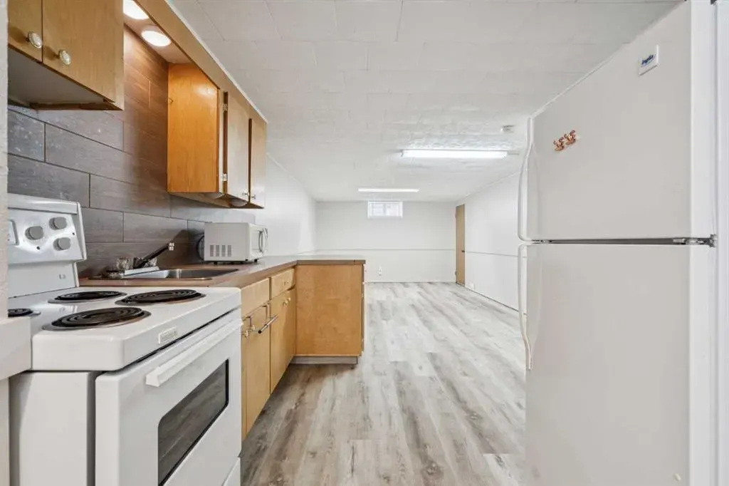 5606 50 Street