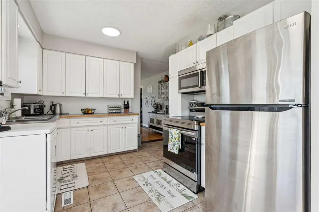 5606 50 Street