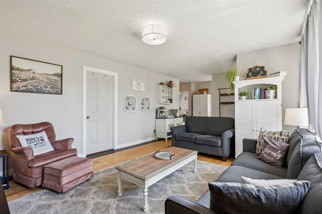 5606 50 Street