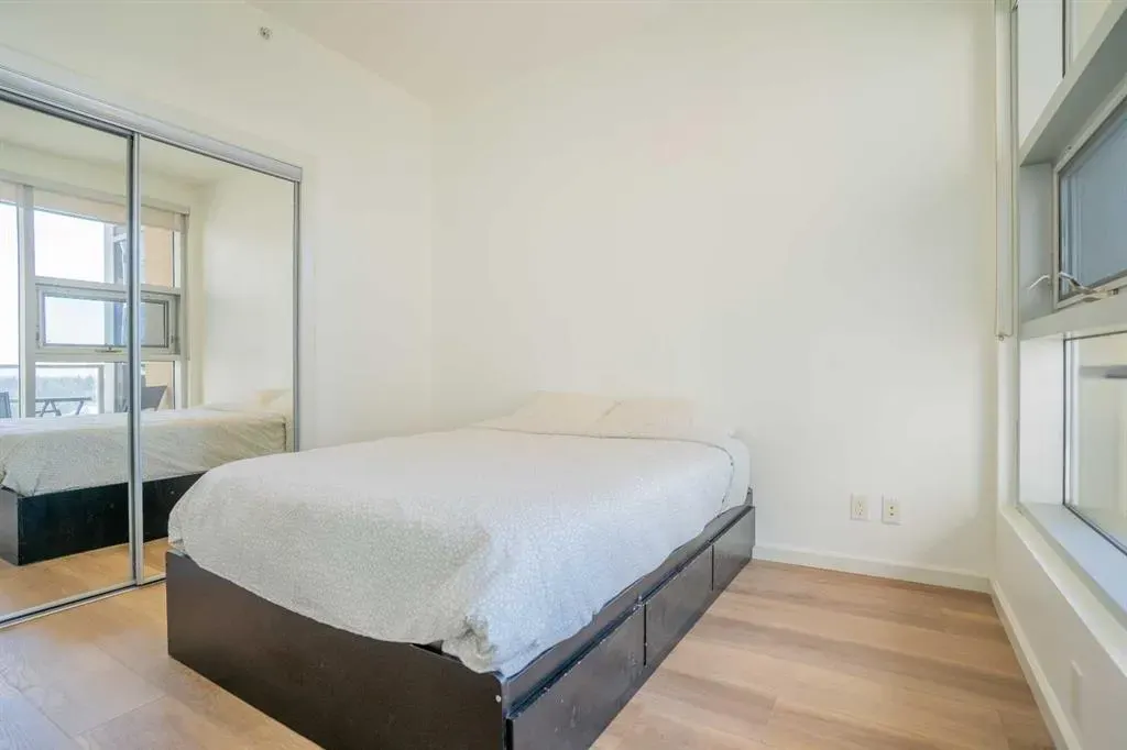 211 13 Avenue SE, #1408