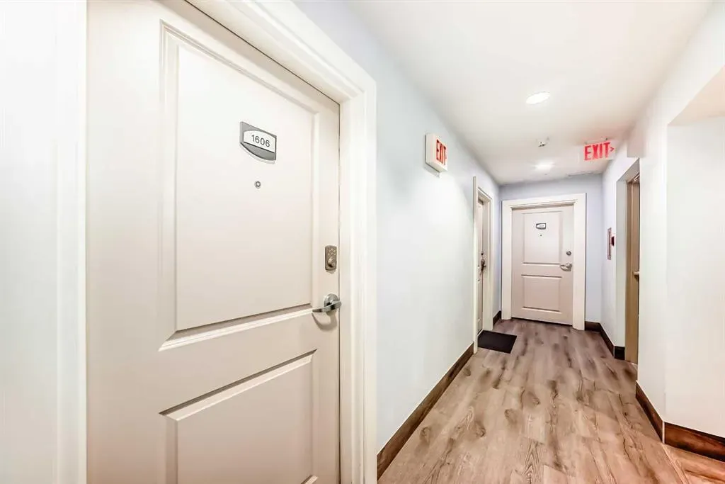 55 Spruce Place SW, #1606
