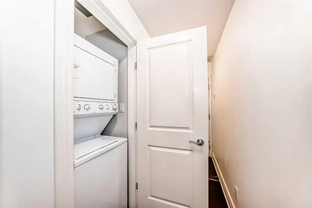 55 Spruce Place SW, #1606