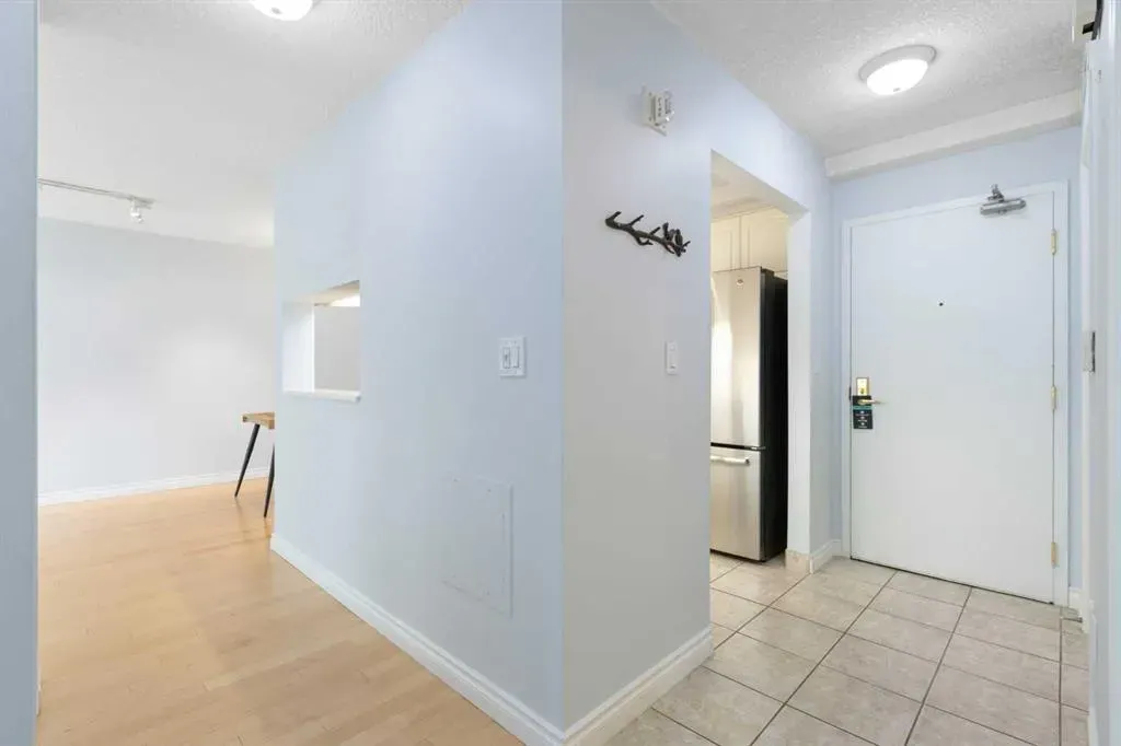801 2 Avenue SW, #902