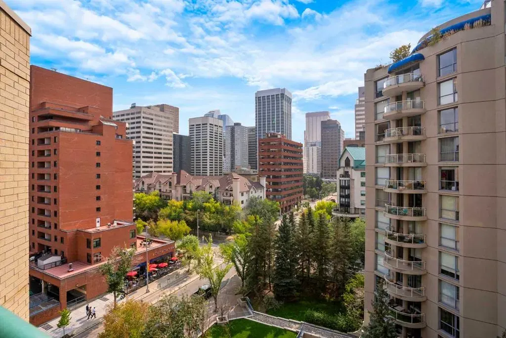 801 2 Avenue SW, #902