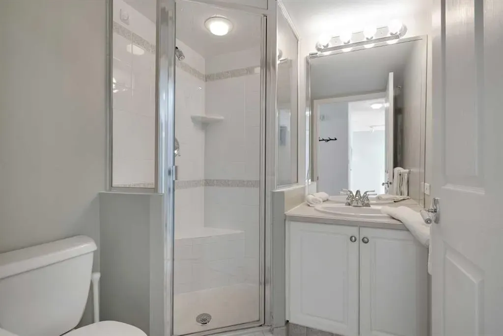 801 2 Avenue SW, #902