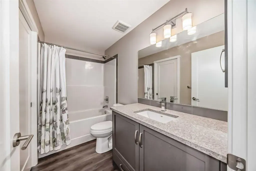 30 Shawnee Common SW, #209