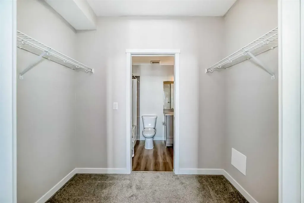30 Shawnee Common SW, #209