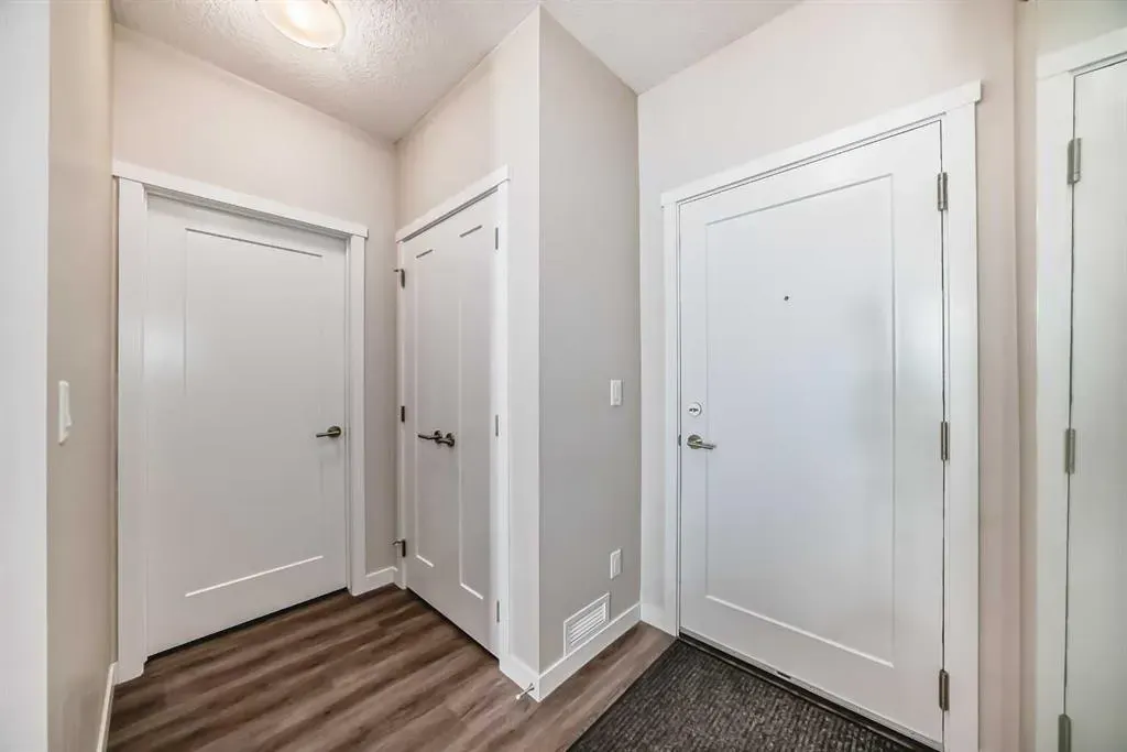 30 Shawnee Common SW, #209