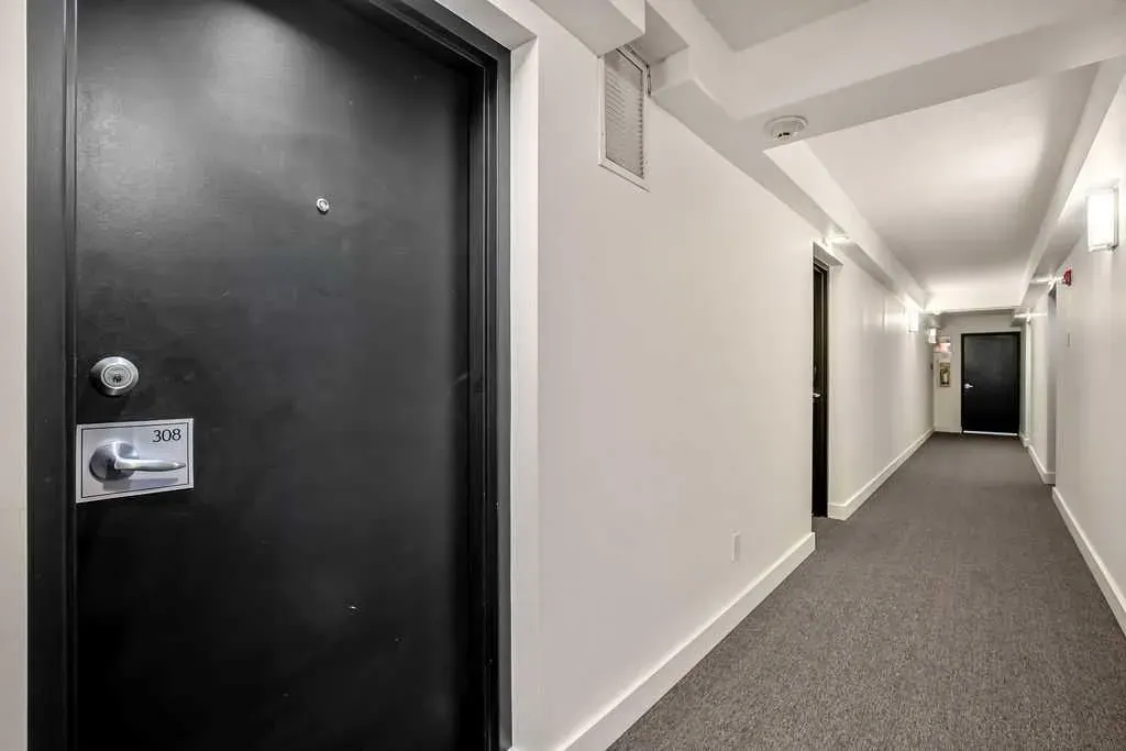 716 3 Avenue NW, #308