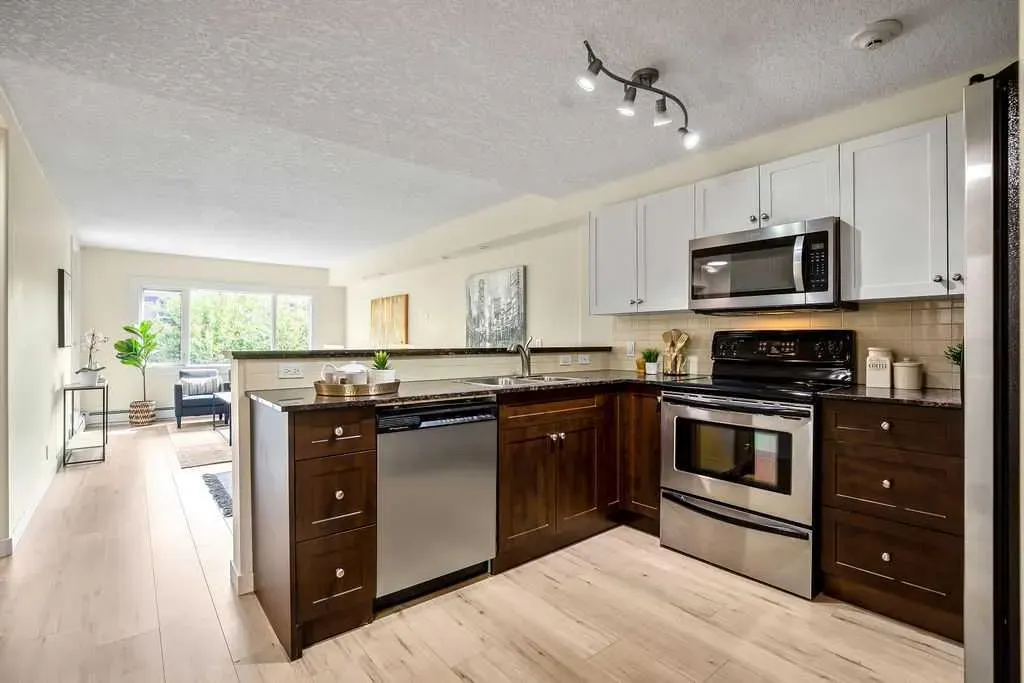 716 3 Avenue NW, #308