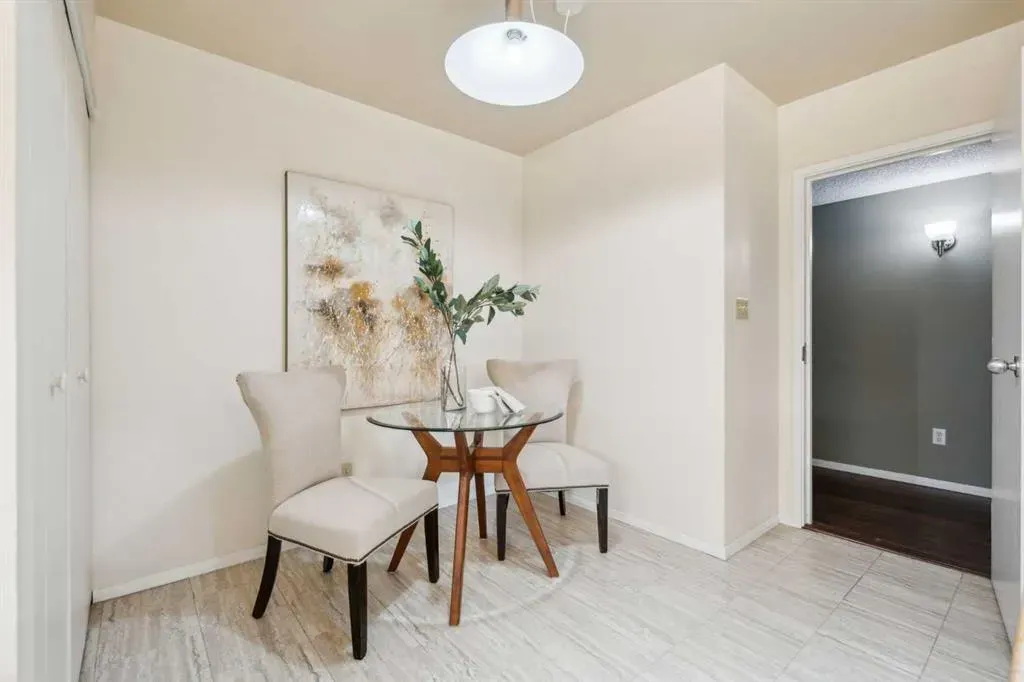 500 Eau Claire Avenue SW, #201B