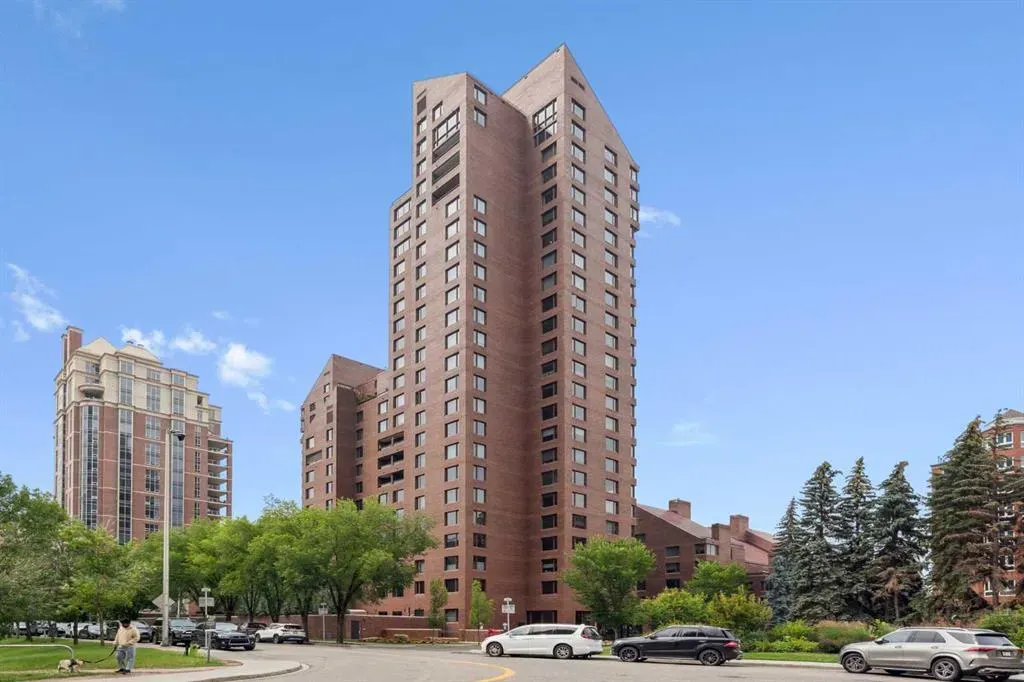 500 Eau Claire Avenue SW, #201B