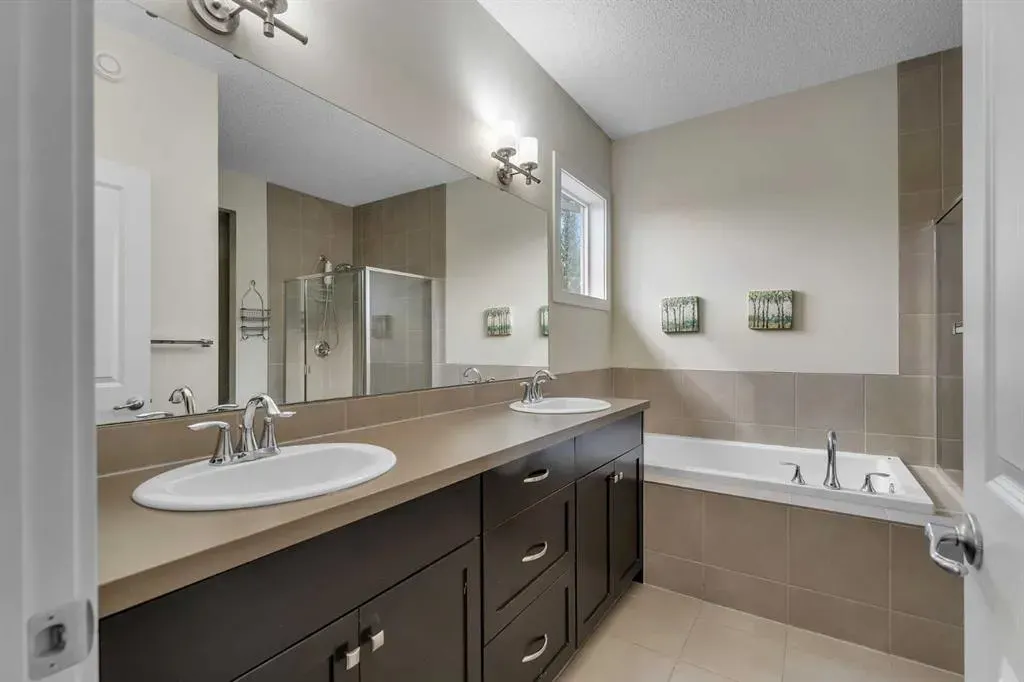 56 Cranarch Manor SE