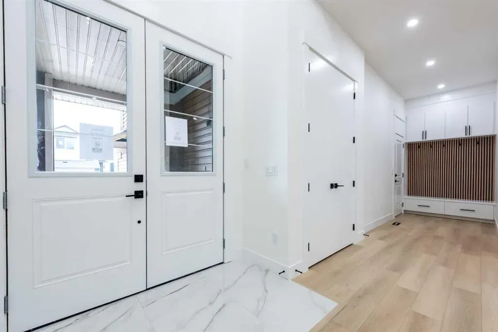 1102 Midtown Avenue SW