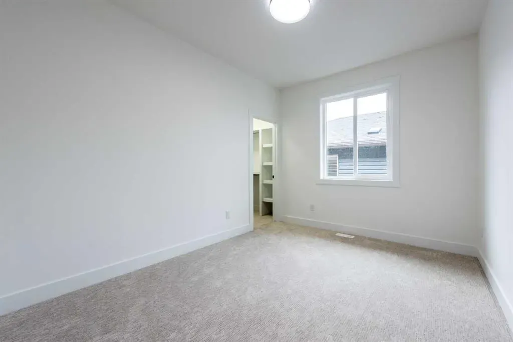 1102 Midtown Avenue SW