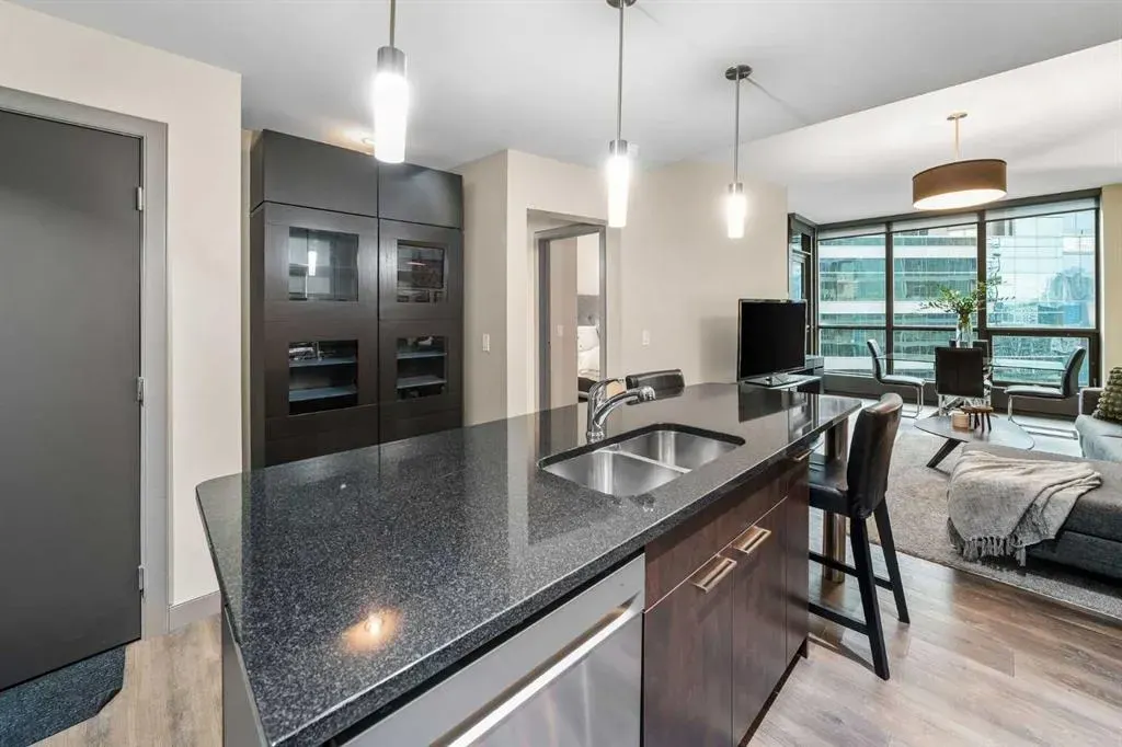 220 12 Avenue SE, #1503