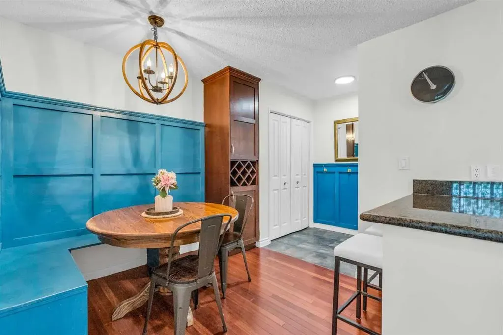 803 Varsity Estates Drive NW, #10