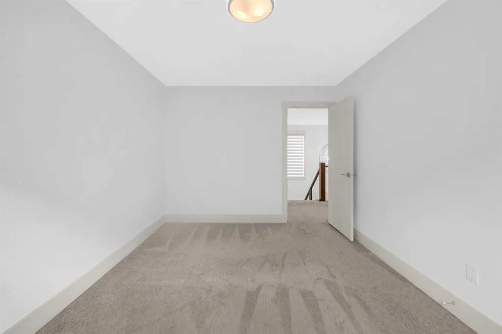 127 Evansview Road NW