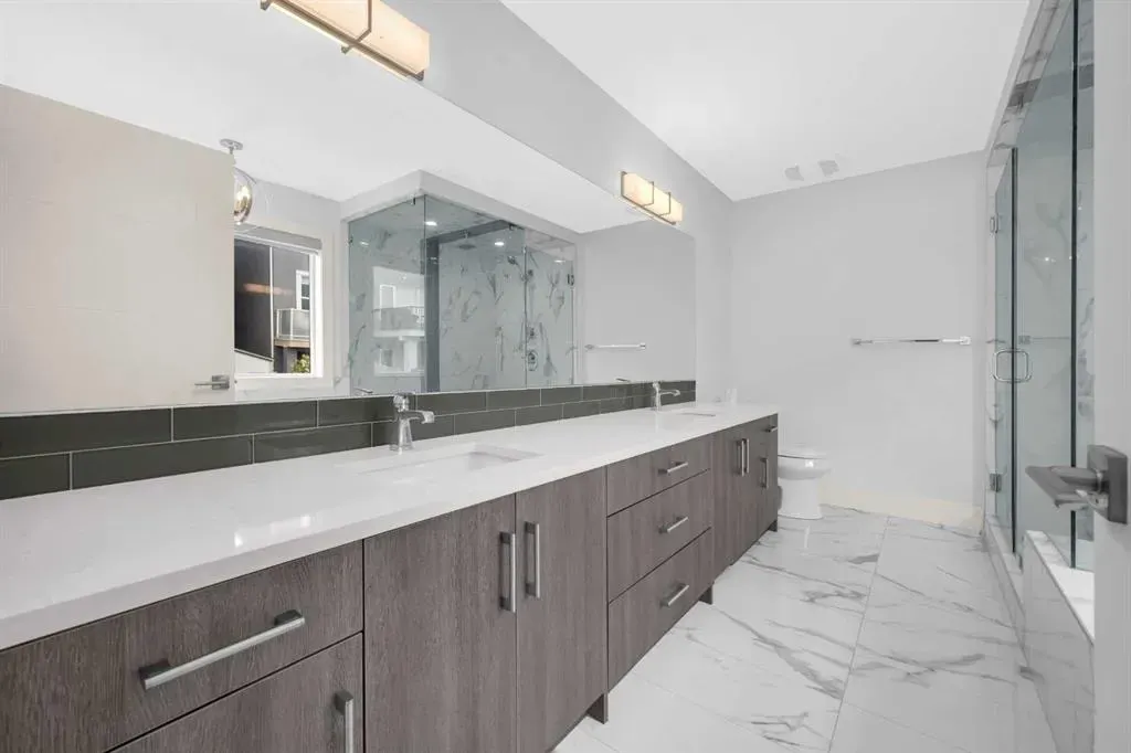 127 Evansview Road NW