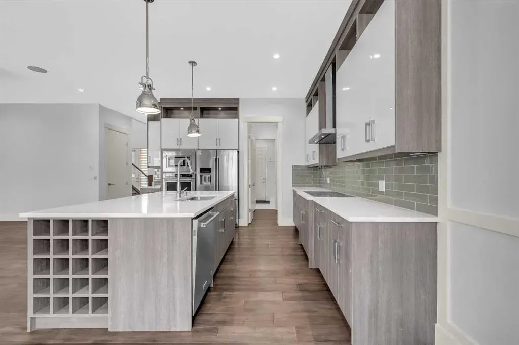 127 Evansview Road NW