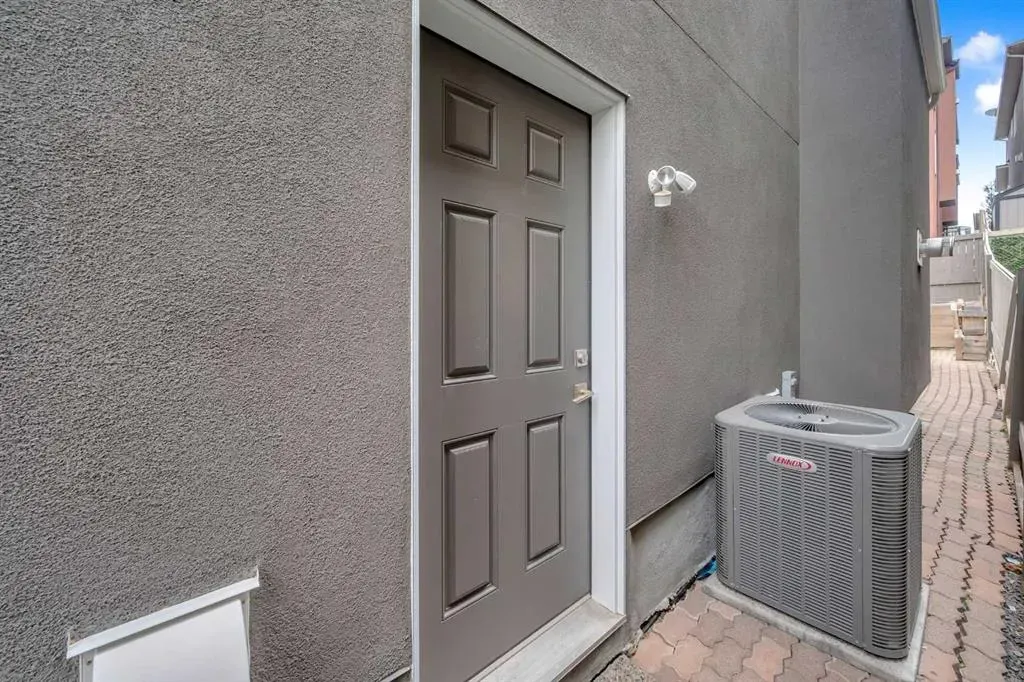 127 Evansview Road NW