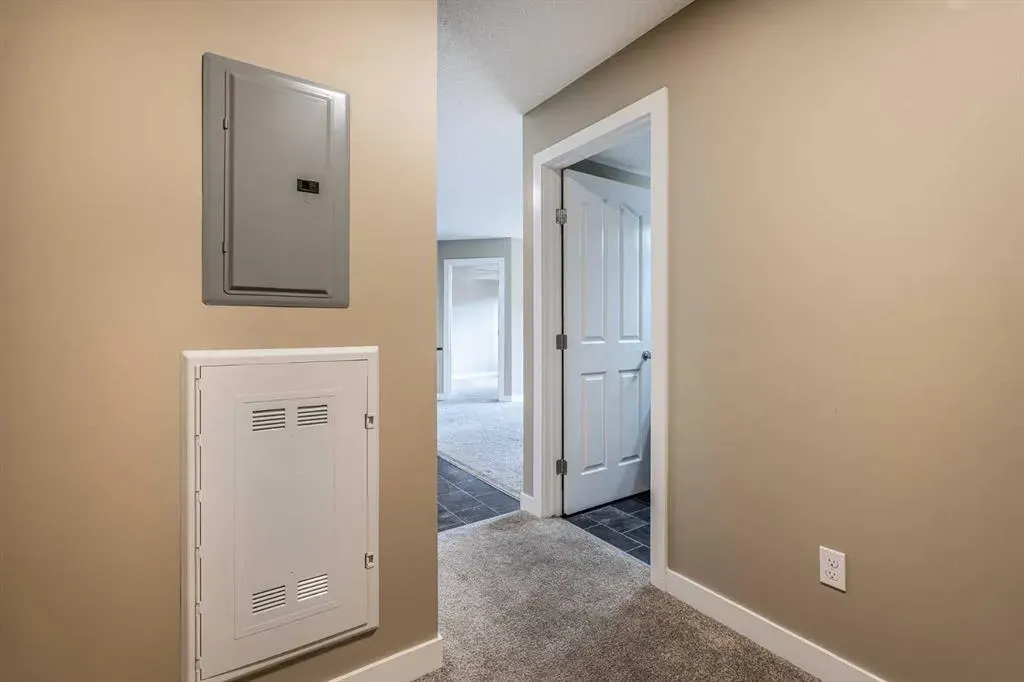 403 Mackenzie Way SW, #1407