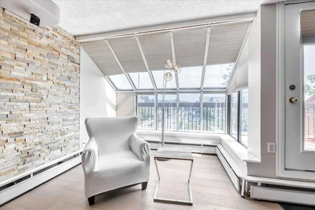 1505 8 Avenue NW, #405