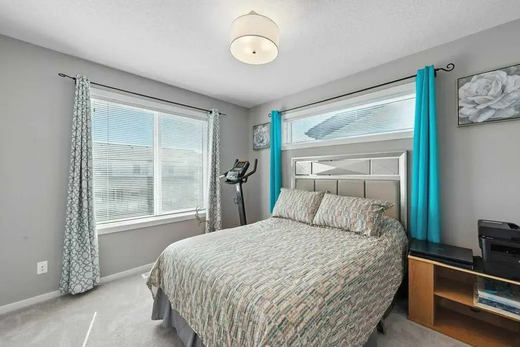 120 Redstone Walk NE, #201