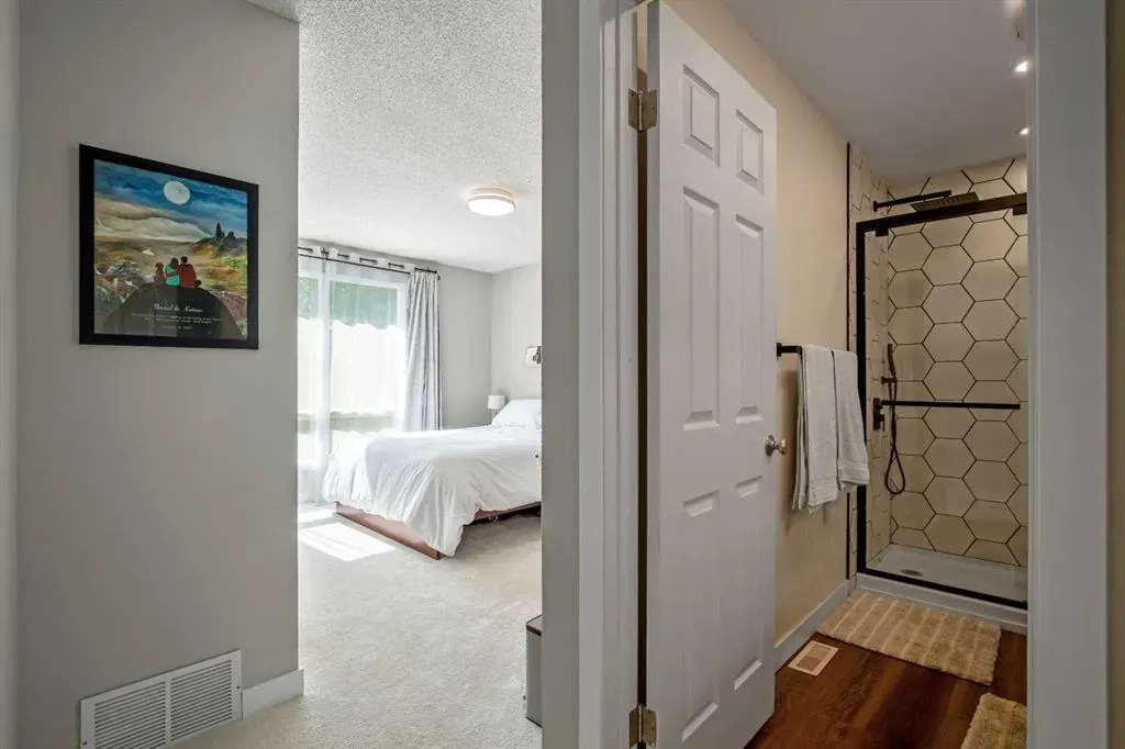 19 Hawkfield Way NW