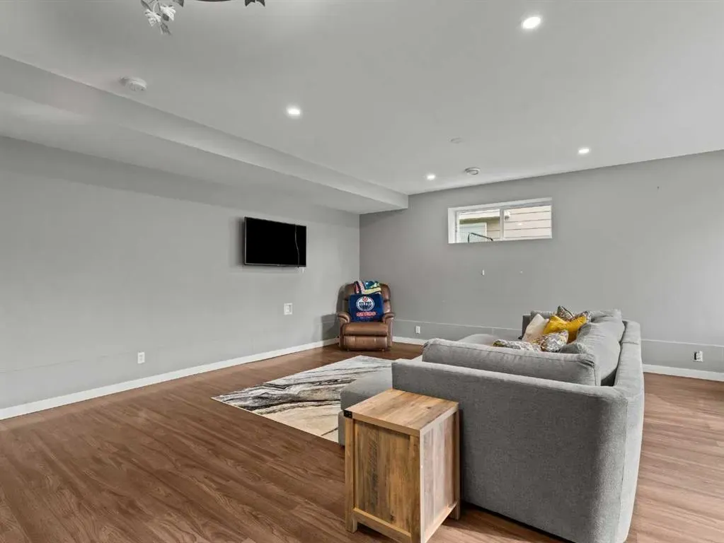 9 Cimarron Springs Circle