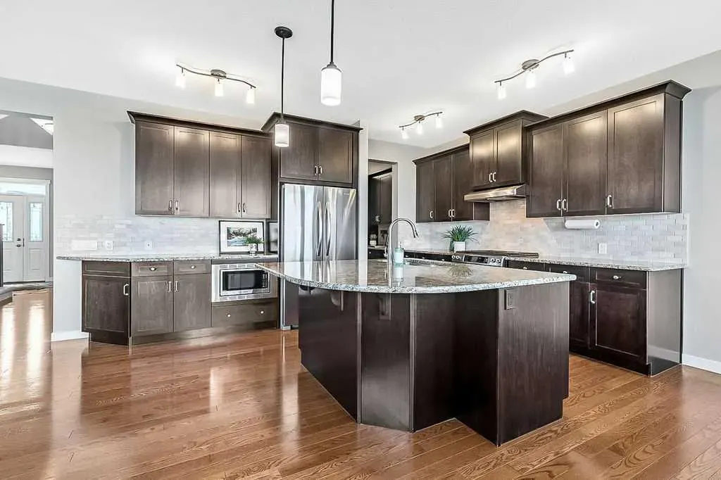 120 Westland View