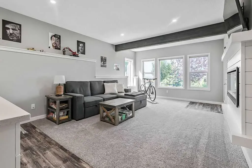 120 Westland View
