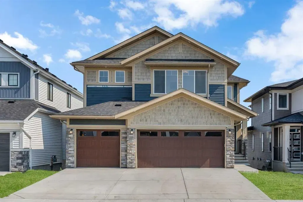 169 Homestead Crescent NE