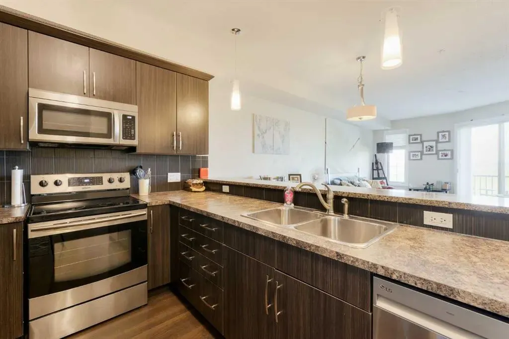15 Sunset Square, #2105