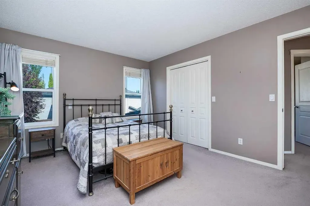 18 Tuscany Ravine Terrace NW