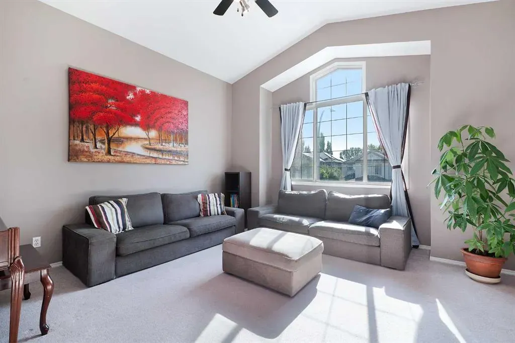 18 Tuscany Ravine Terrace NW