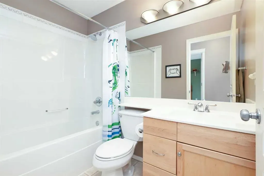 18 Tuscany Ravine Terrace NW