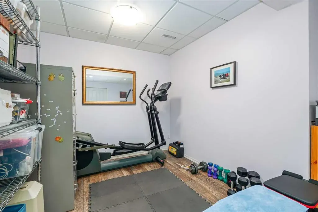 18 Tuscany Ravine Terrace NW