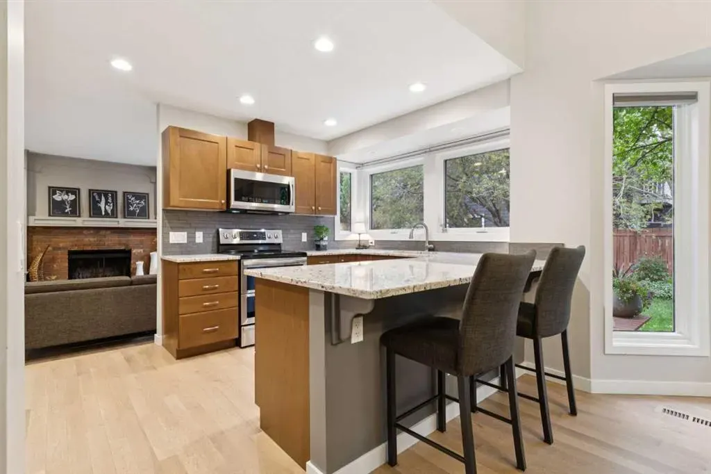 131 Deermoss Crescent SE
