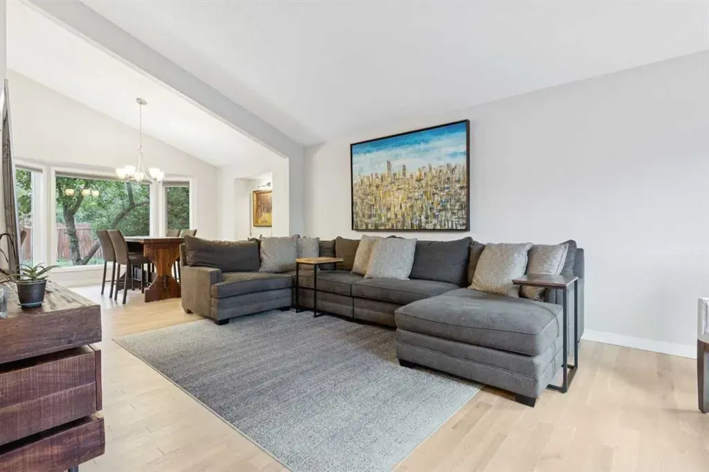 131 Deermoss Crescent SE