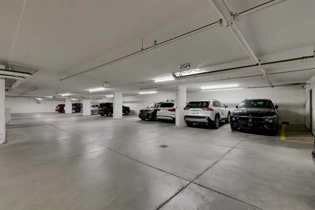 305 18 Avenue SW, #314